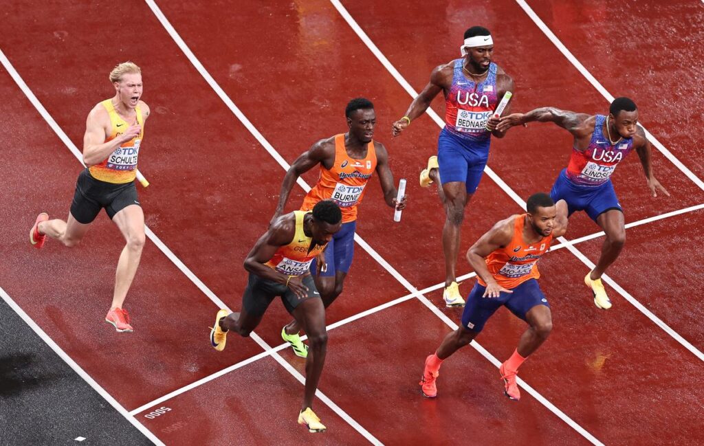 2025-4x100-