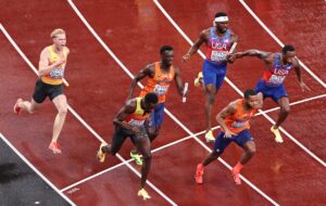 2025-4x100-