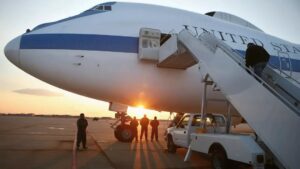 e-4b