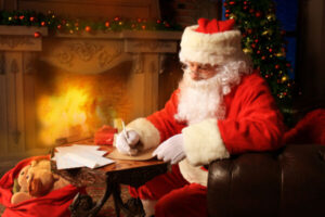 Portrait,Of,Happy,Santa,Claus,Sitting,At,His,Room,At