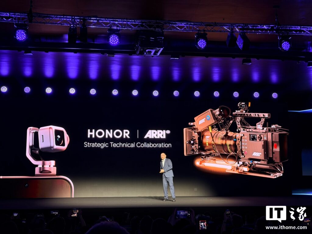arri-robot-phone-