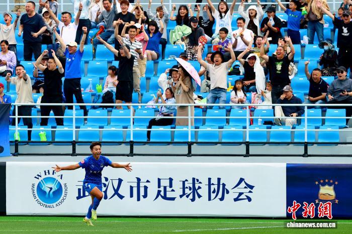武汉车谷江大女足再创佳绩：1比0力克北京城建女足