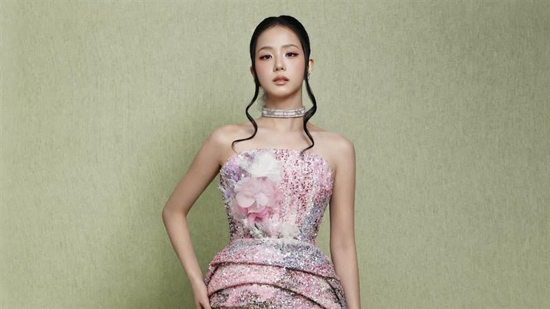 blackpink-jisoo-6-